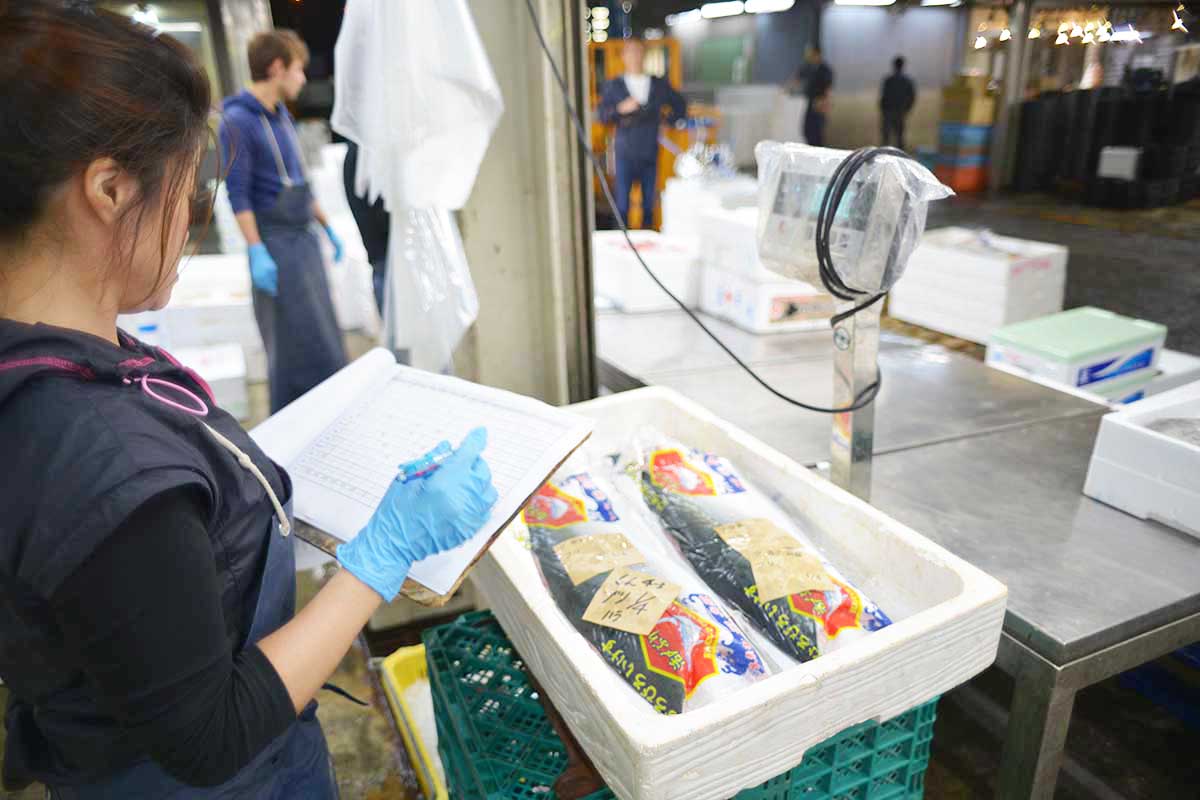 魚問屋株式会社